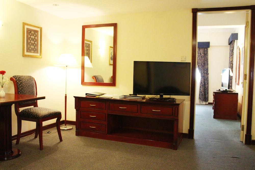 Hotel Al Diar Mina